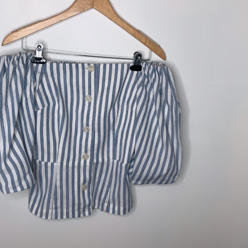Women’s Vince Camuto Top Size 2